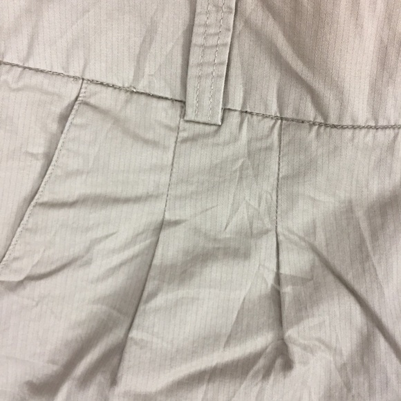 Coldwater Creek NWT Cuffed Pants Womens 14 Beige Pleated Cropped Leg - Picture 5 of 13